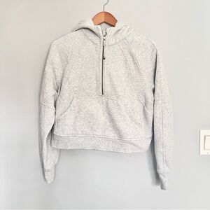 Lululemon Scuba Oversized 1/2 Zip Hoodie
Heathered Core Ultra Light Grey Sz XS/S